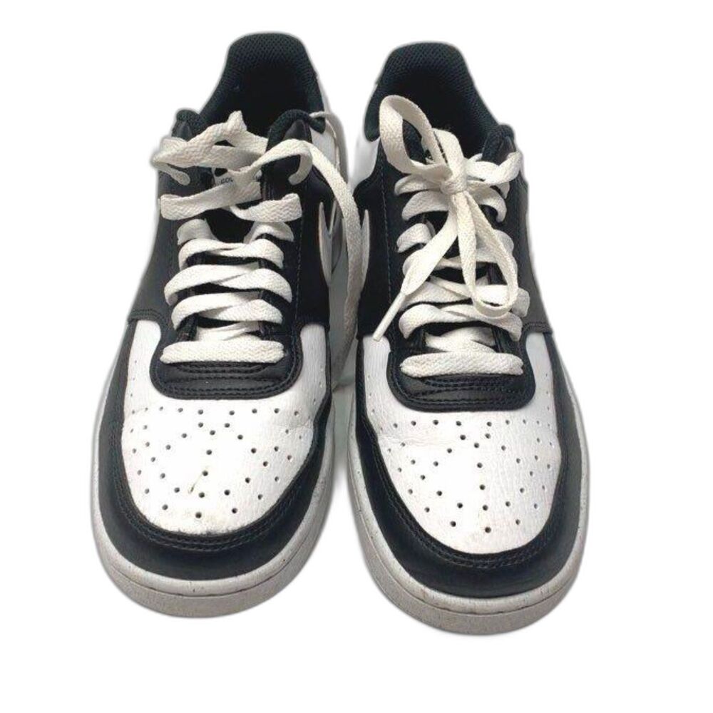 Nike Court Vision Low Sneakers - Size 8,5 - EUC